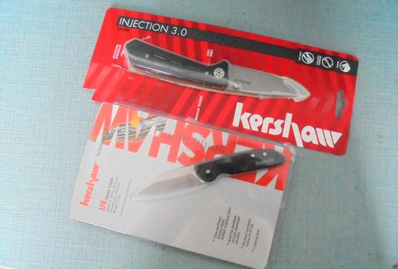 TWO KERSHAW FOLDING KNIVES S/N662