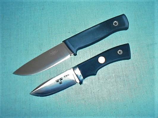 TWO FALLKNIVEN KNIVES S/N828