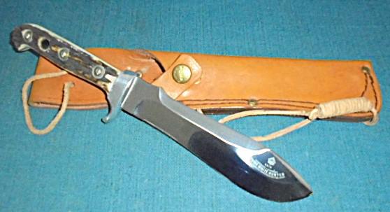 1982 Dated Puma White Hunter Knife S/n 02709