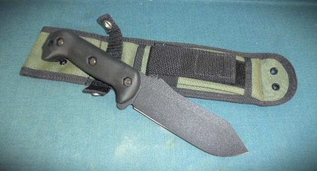 BK&T Camillus Crewman 10 Knife S/n 02776