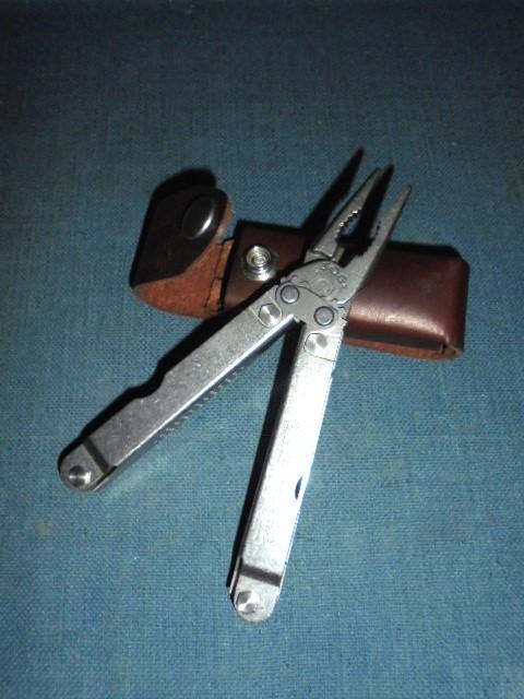 Scarce SOG Power Plier's S/n 02828