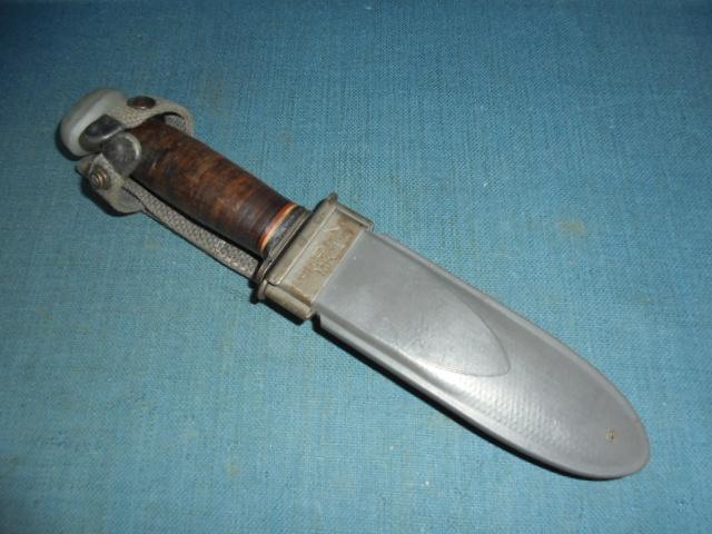 WW11 U.S. Navy MK1 Fighting Knife S/n 03032