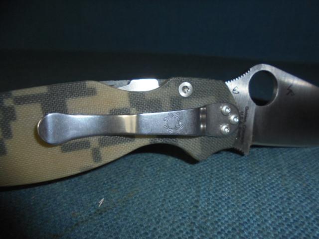 Spyderco Paramilitary 2 Camo Folding Knife S/n 03162