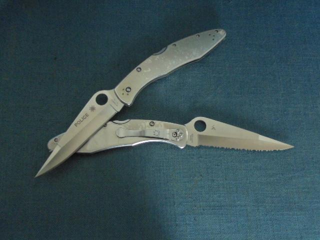 Two Spyderco Police Model Knives S/n 03164