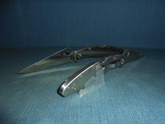 Two Spyderco Police Model Knives S/n 03164