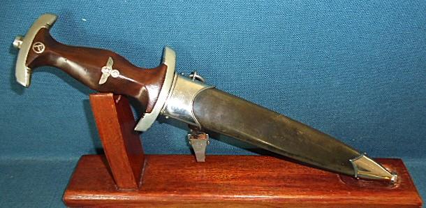 Early SA Dagger by Wingen Jr S/n 03258