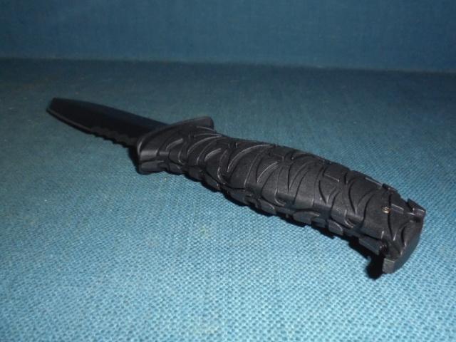 CRKT Ultima 5 tactical Knife S/n 03339