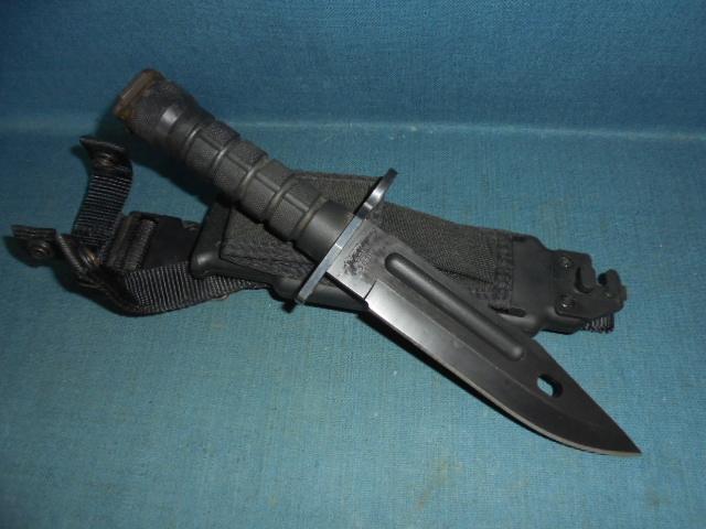 Scarce 1987 U.S. Buck M9 Bayonet S/n03353