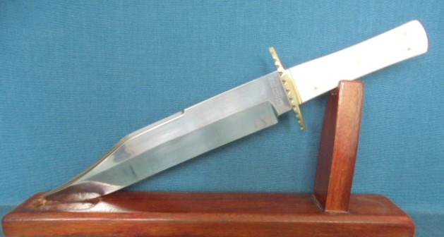 Scarce J. E. Middleton Bowie Knife S/n 03445