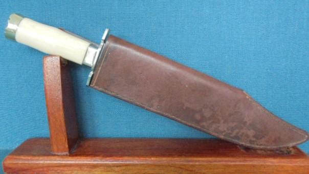J.E. Middleton Bowie Knife S/n 03491