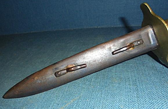 Very Rare WW1 U. S. 1918 Knuckle Knife by AU LION S/n 03471