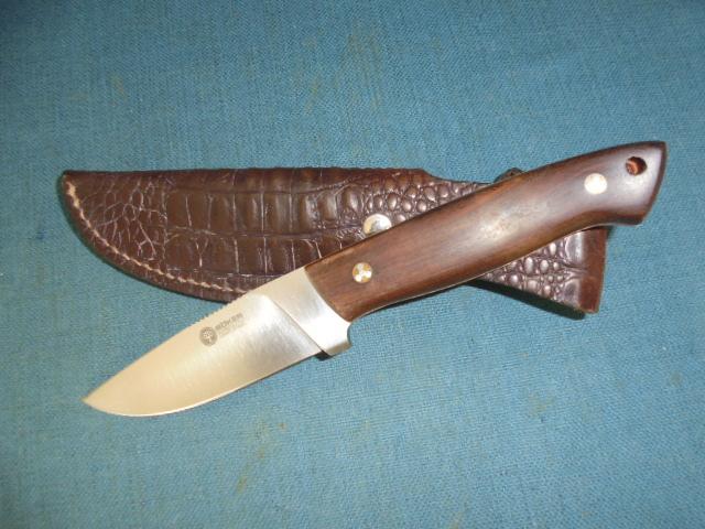 Boker Arbolito Hunting/Trapper Knife S/n 03491