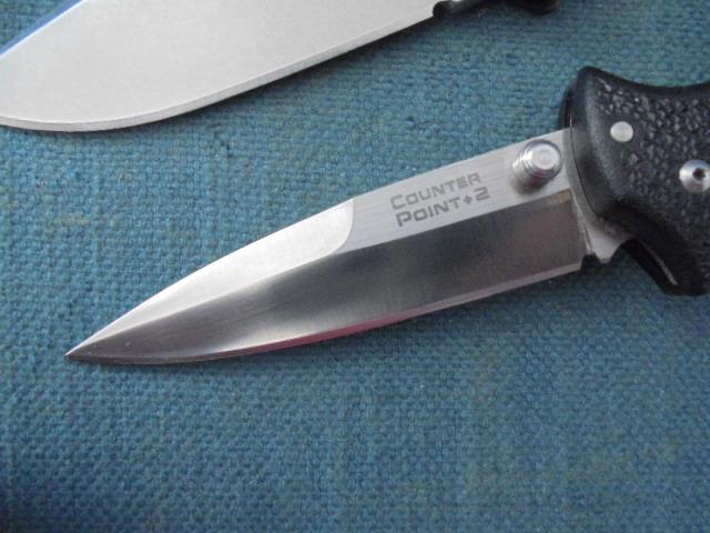Three Locking Knives S/n 03537