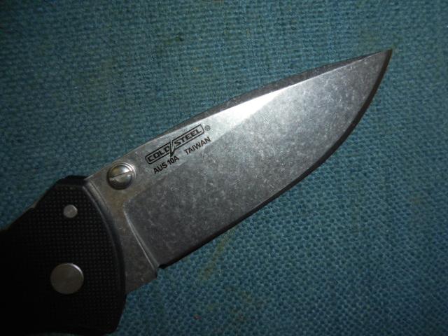 Three Locking Knives S/n 03537